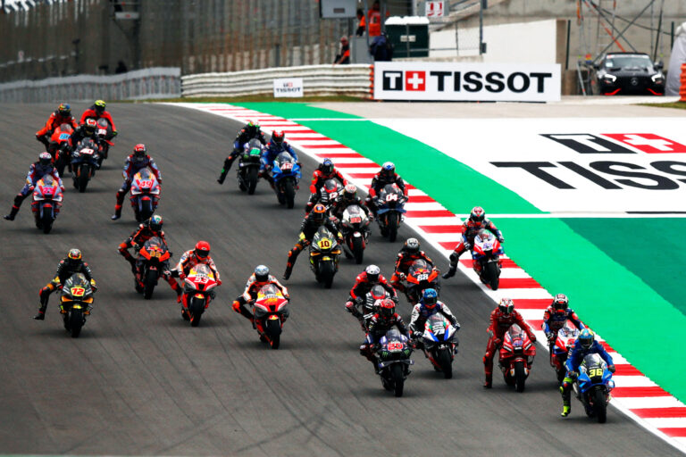 FILE PHOTO: MotoGP - Portuguese Grand Prix - Algarve International Circuit, Portimao, Portugal - April 24, 2022  General view during the MotoGP race REUTERS/Pedro Nunes