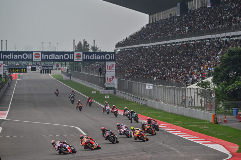 The MotoGP field at the 2023 Indian Grand Prix // Photo: Lukasz Swiderek
