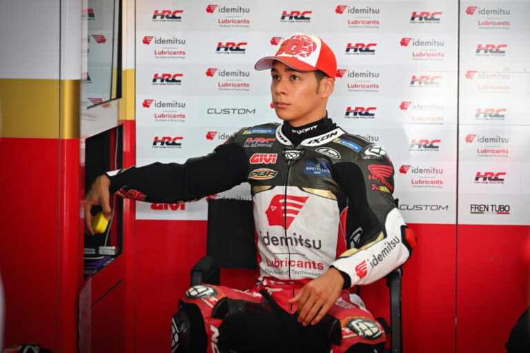 Takaaki Nakagami retired from the Sepang main race due to encountering massive vibrations // Photo by Lukasz Swiderek