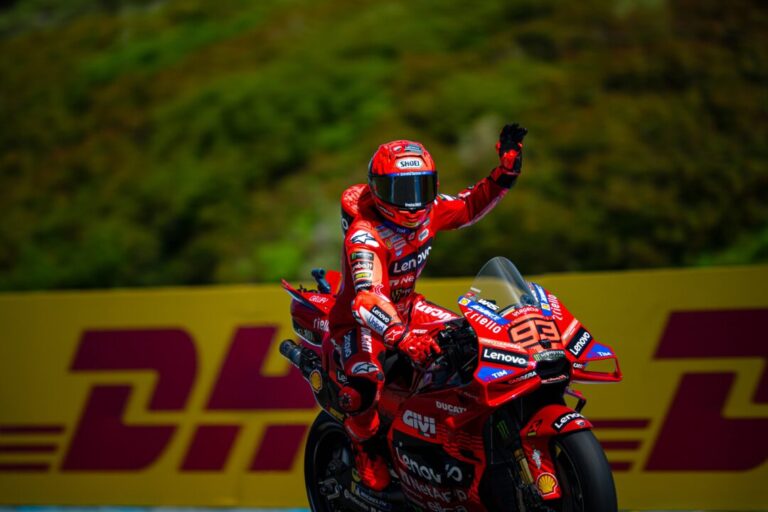 Marquez Dominates Jerez Sprint as Quartararo Crashes Out Early