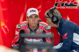 “Just Want Him to Win” – Espargaro on Martin-Honda Speculation