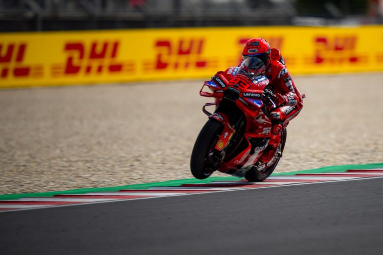 Marc Marquez set a 1:36.518 to take pole position in MotoGP qualifying